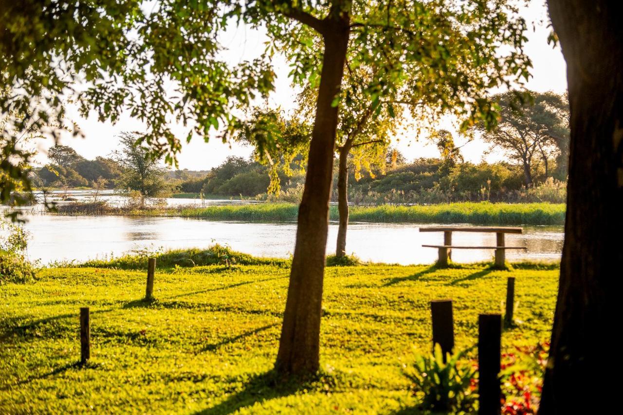 Zambezi Mubala Campsite Катима Мулило Екстериор снимка